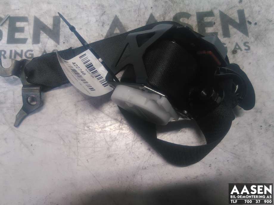 Sikkerhetsbelte foran høyre til BMW X3 2010-2017 (F25) (F25) (72 11 7 258 432|)