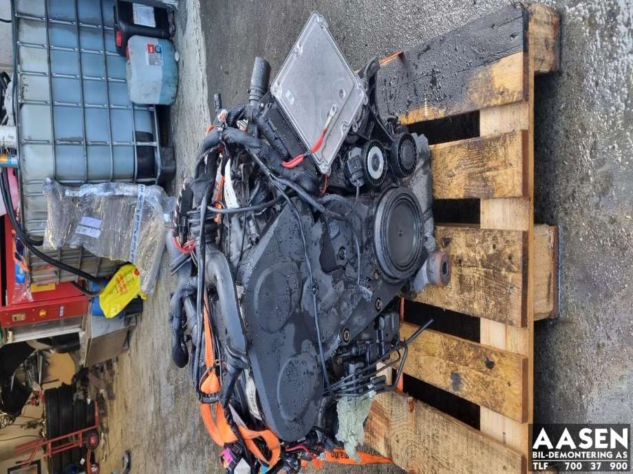 Motor diesel til Audi A6 2005-2008 (Type III, Fase 1) (C6) (C6) (BRE|03G 100 103 LX|03G 103 264 CX|)