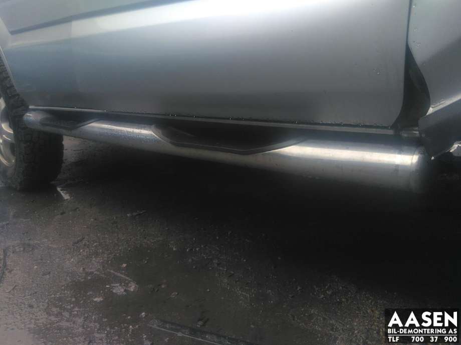 Stigtrinn/stigbrett til Toyota Land Cruiser 120 2002-2009