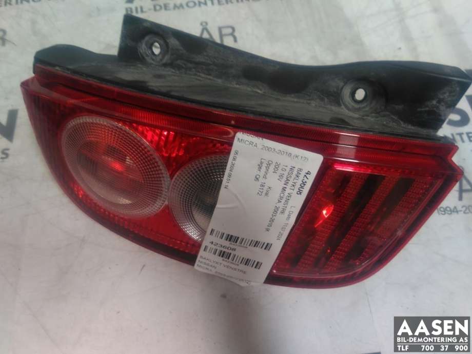 Baklykt venstre til Nissan Micra 2003-2010 (K12) (K12) (B6555AX710|)