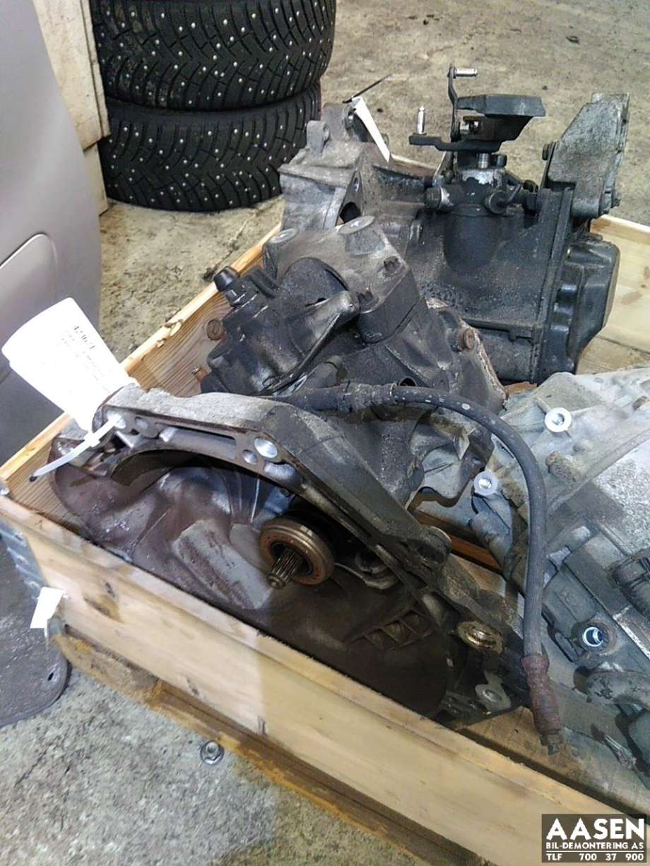 Girkasse manuell til Opel Corsa D, 2006-2014  (55555931)