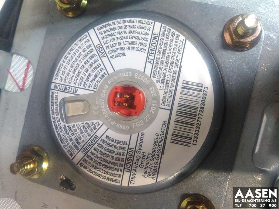 Airbag rattpute til Toyota Corolla 2002-2007  (451300W070B0|4513002870B0|)