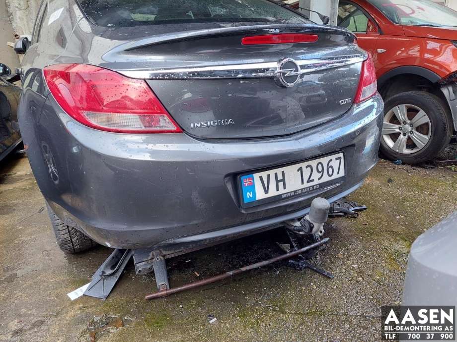 Støtfanger bak combi til Opel Insignia A 2009-2014  (13269690|20972990|)