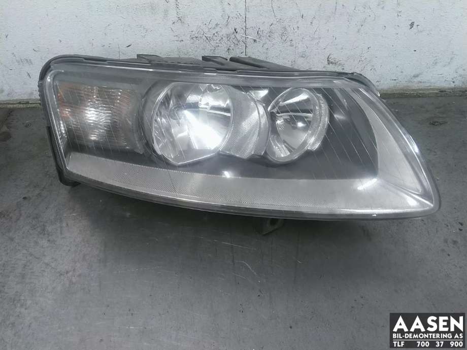 Frontlykt høyre halogen til Audi A6, 2005-2008 (Type III, Fase 1) (C6) (C6) (4F0 941 004 A)