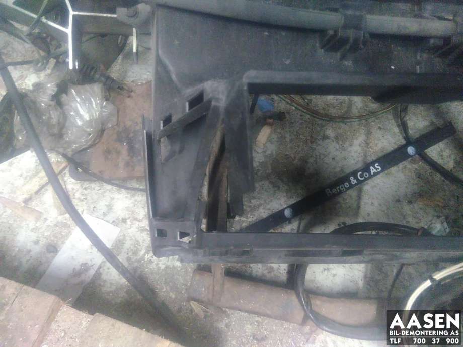 Frontplate til BMW X3 2010-2017 (F25) (F25) 