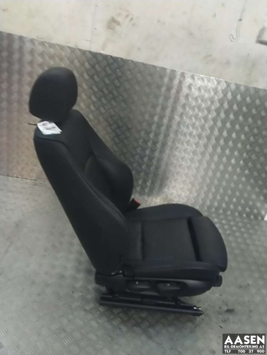 Sete foran høyre til BMW X3 2010-2017 (F25) (F25) (INGEN DELENUMMER|)