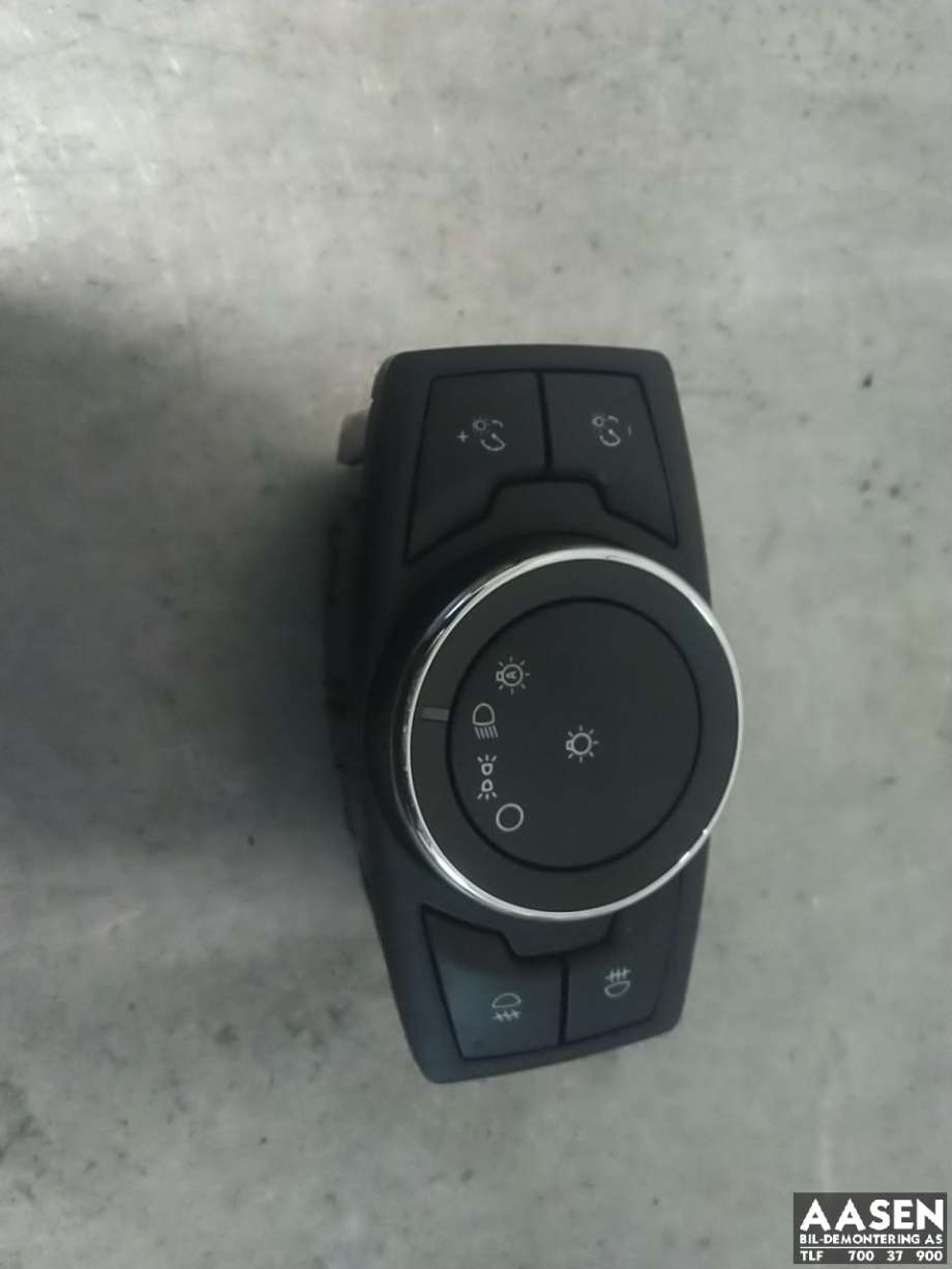 Bryter lys til Ford Mondeo 2014-2019 (Type V, Fase 1)