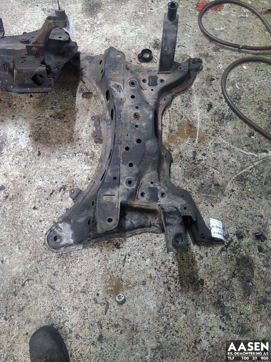 Travers foran hoved til Toyota Prius 2016-2023 (Type IV) (combi) (combi) (5120147070|5120147072|)