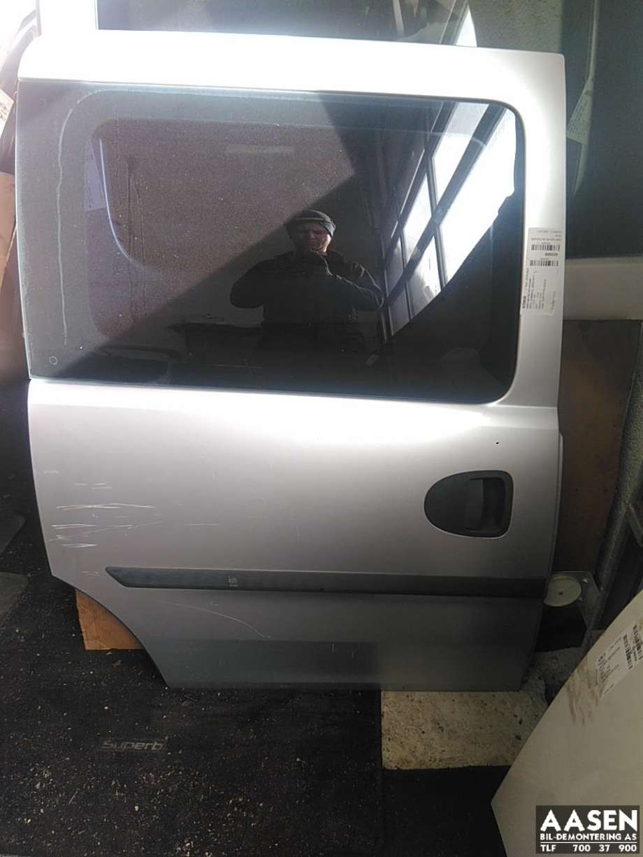 Dør høyre skyvedør til Opel Combo C, 2002-2011