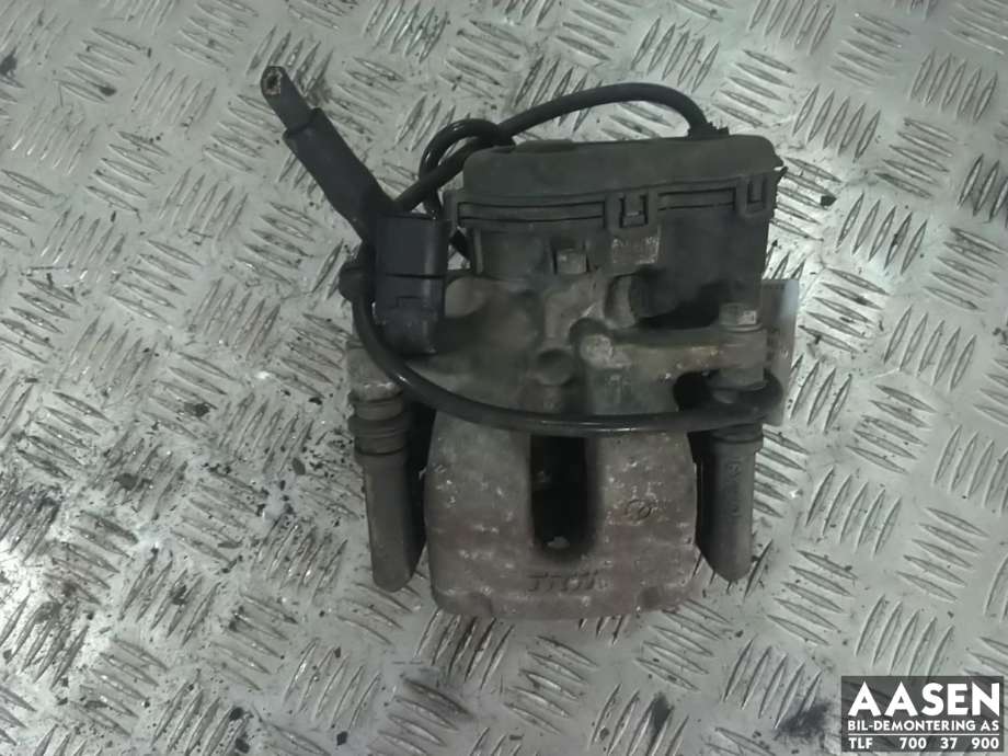Bremsecaliper høyre bak, elektrisk til Mercedes B-Klasse 2011-2018 (W246) (W246) (A 000 423 24 81|)