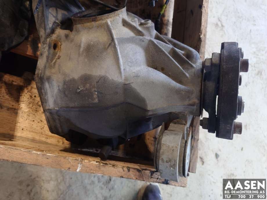 Kardang klokke bak til Mercedes E-Klasse 2009-2013 (Fase 1) (W212) (W212) (A 207 350 03 14|)