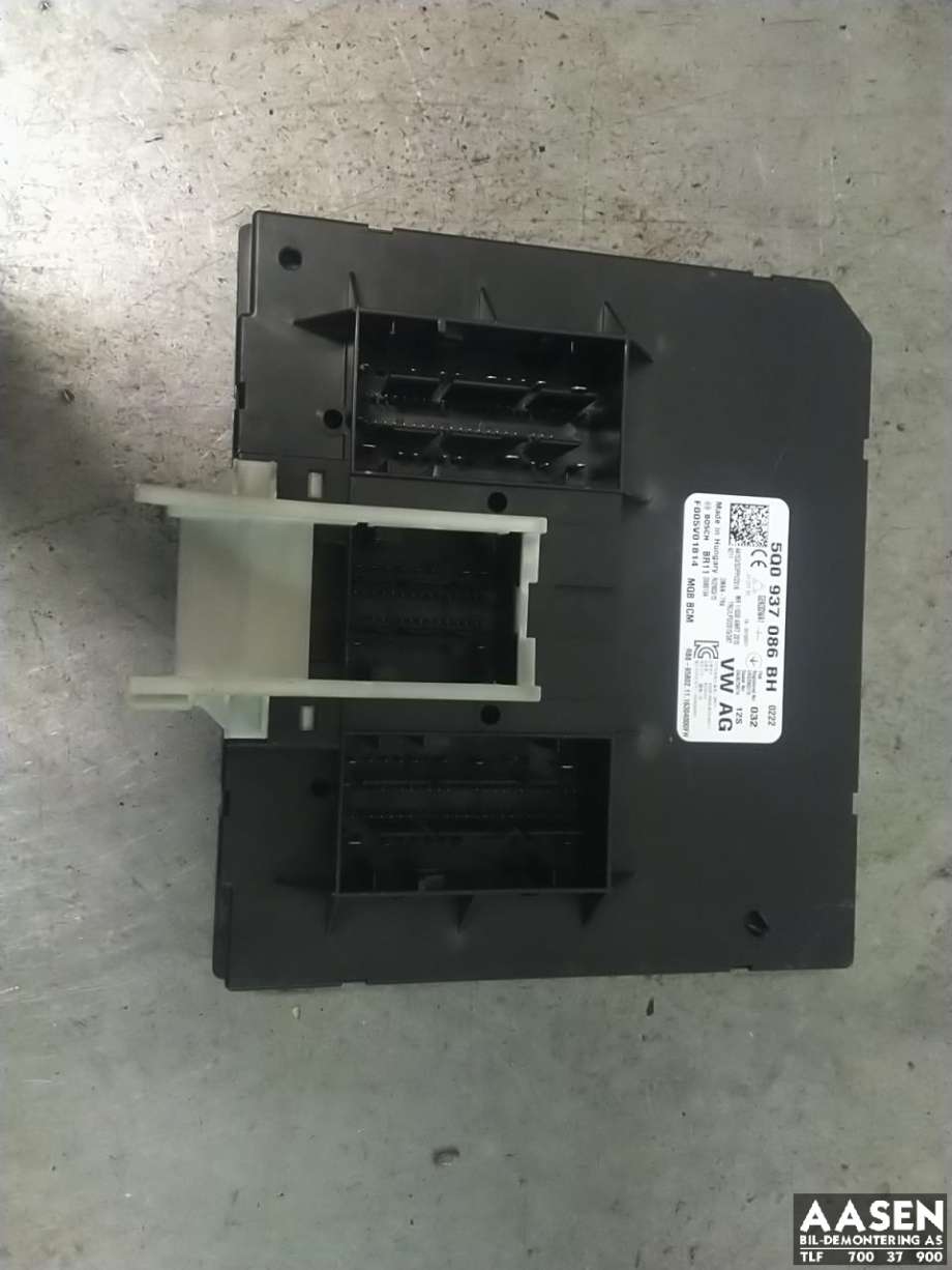 Styreenhet comfort (BCM) til VW Passat, 2015-2019 (Fase 1) (B8) (B8) (5Q0937086BH)