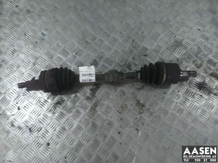 Drivaksel venstre foran, diesel/manuell til Hyundai i40 2012-2017 (49500 3Z300|)