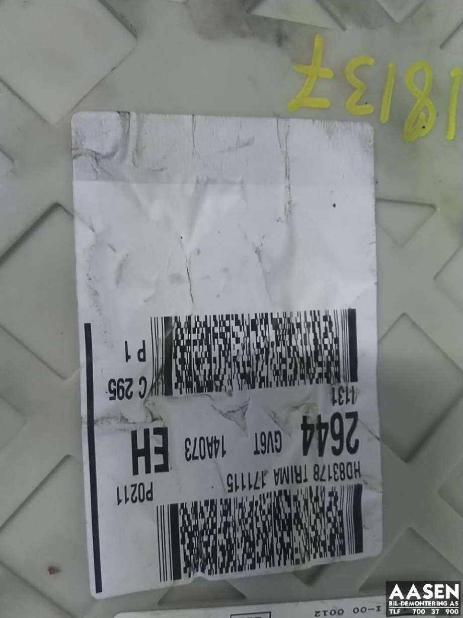 Sikringsboks kupe til Ford Kuga 2013-2019  (2644 GV6T 14A037 EH|)