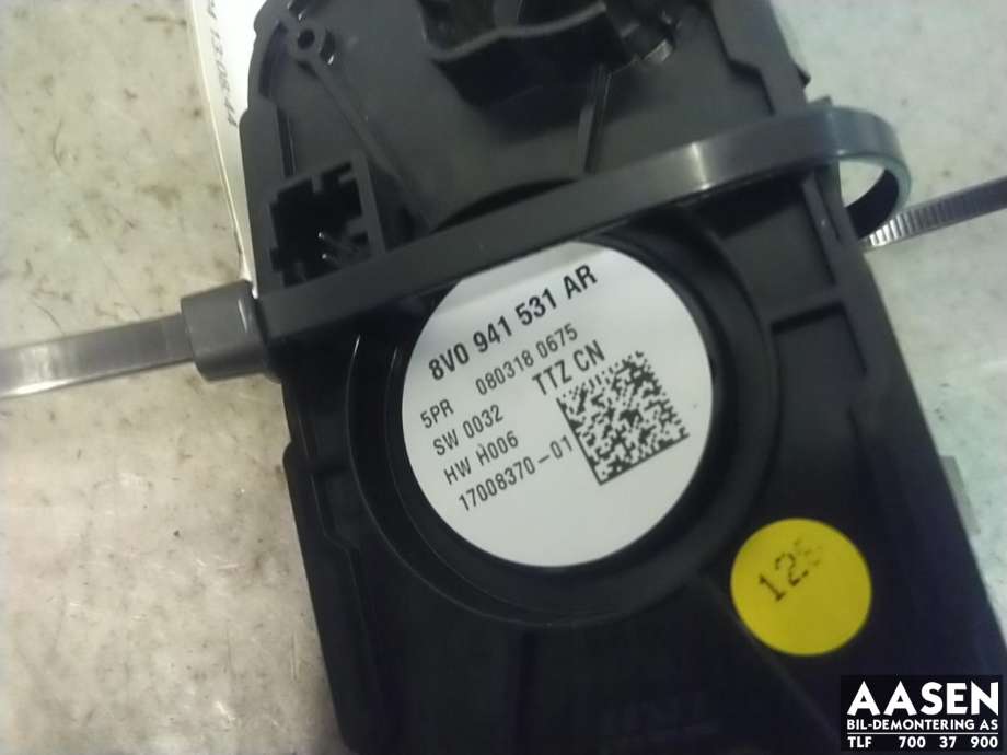 Bryter lys til Audi A3 2016-2020 (Type III, Fase 2)  (8V0 941 531 AR|)