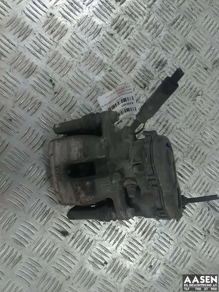 Bremsecaliper høyre bak til Mercedes CLA 2013-2019 (C117) (C117) (A 000 423 24 81|)