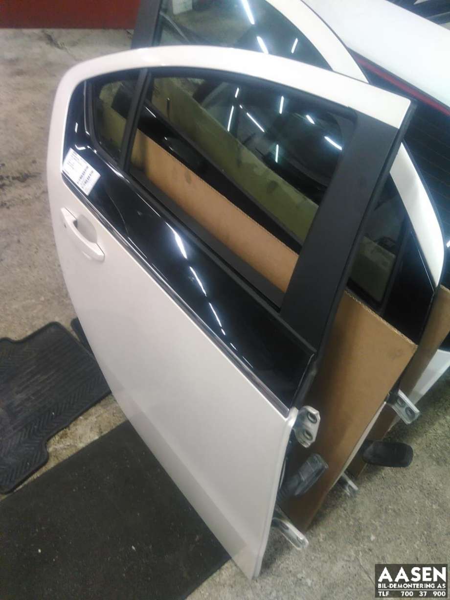 Dør høyre bak til Opel Ampera 2012-2014 (Type I)  