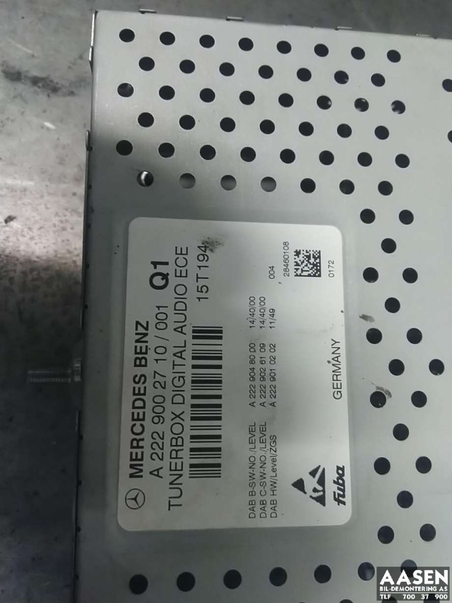Bilstereo til Mercedes CLA 2013-2019 (C117) (C117) (A2229002710|)