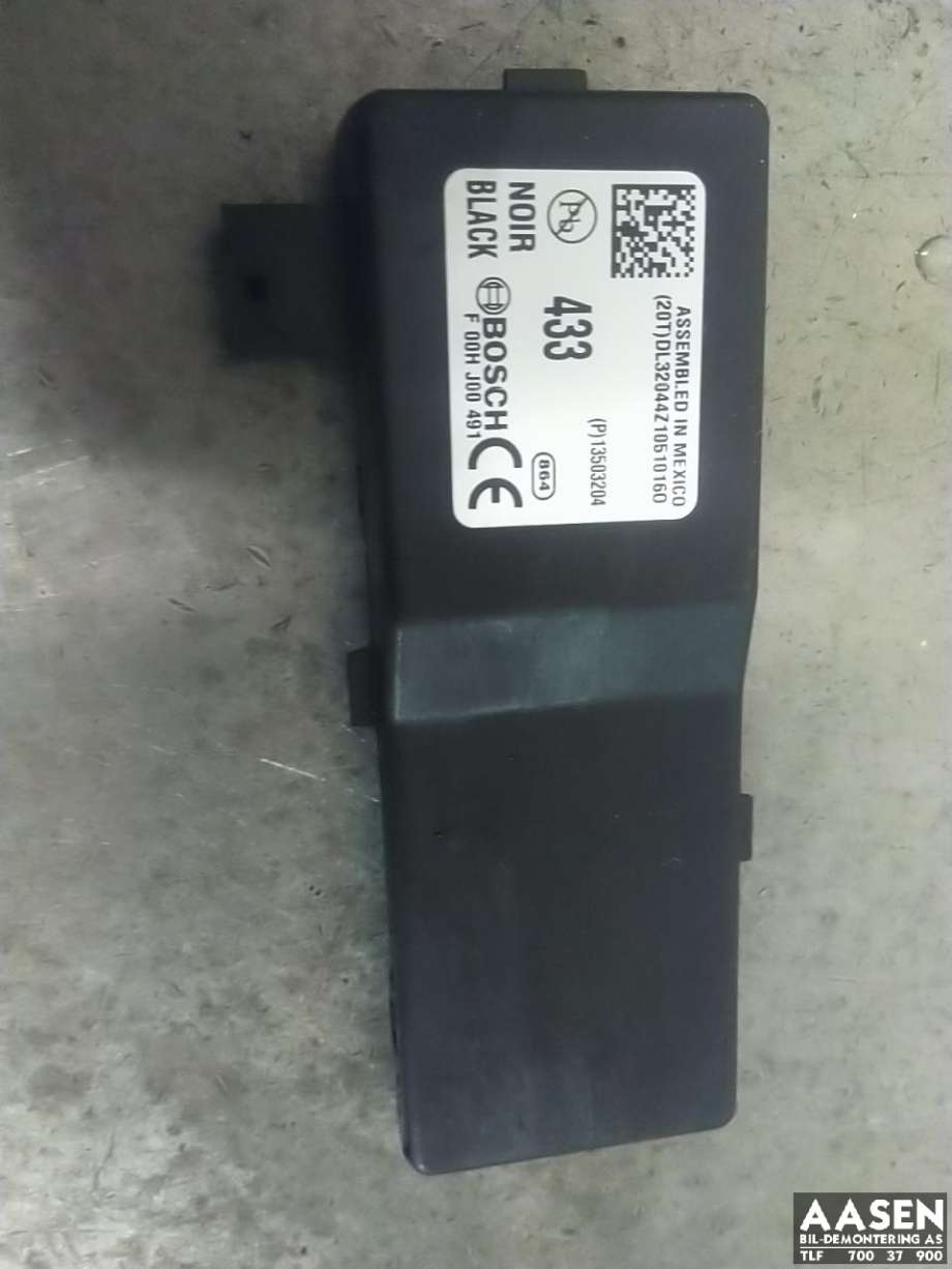 Styreenhet diverse til Opel Insignia A 2009-2014