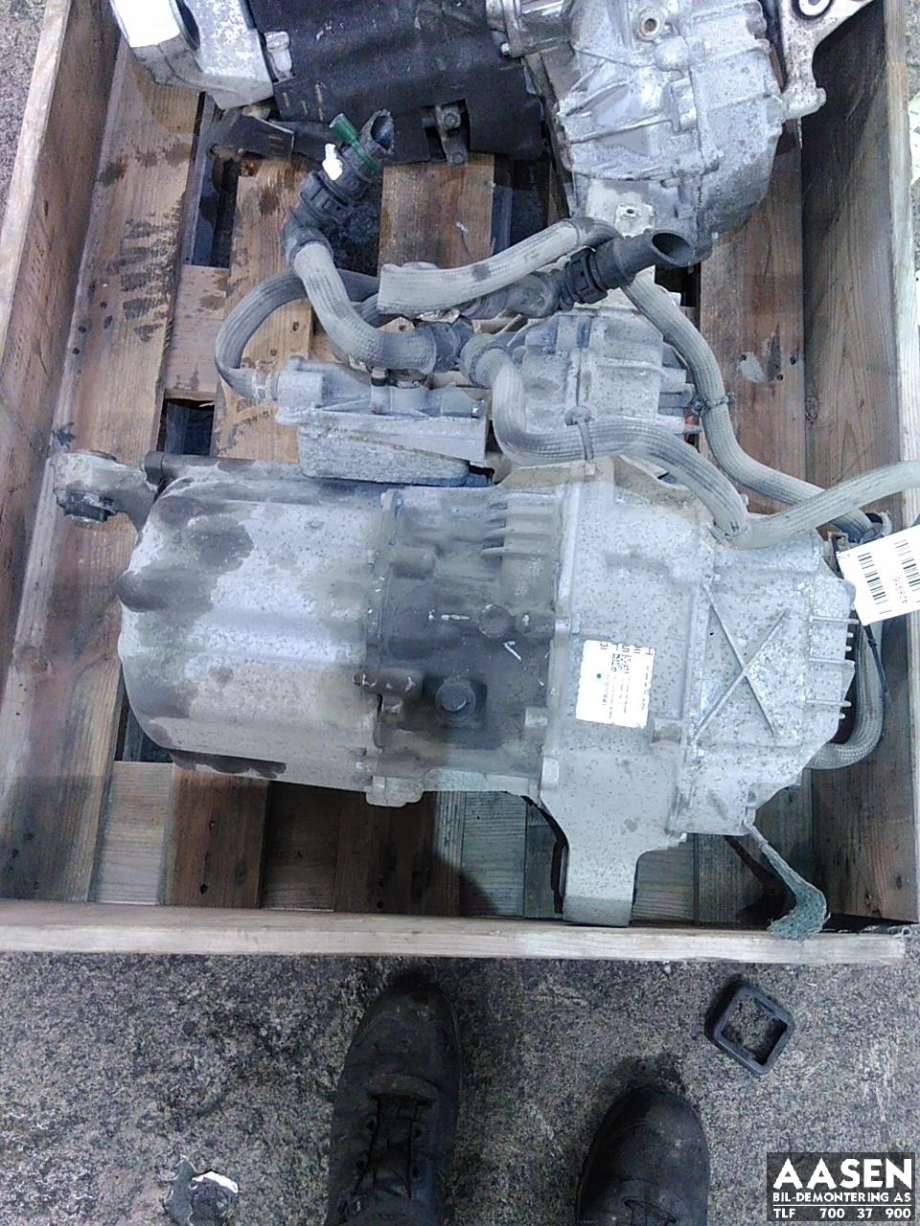 Motor elbil bak til Tesla Model S, 2016-2021 (Fase 2)  (T17D1178581)