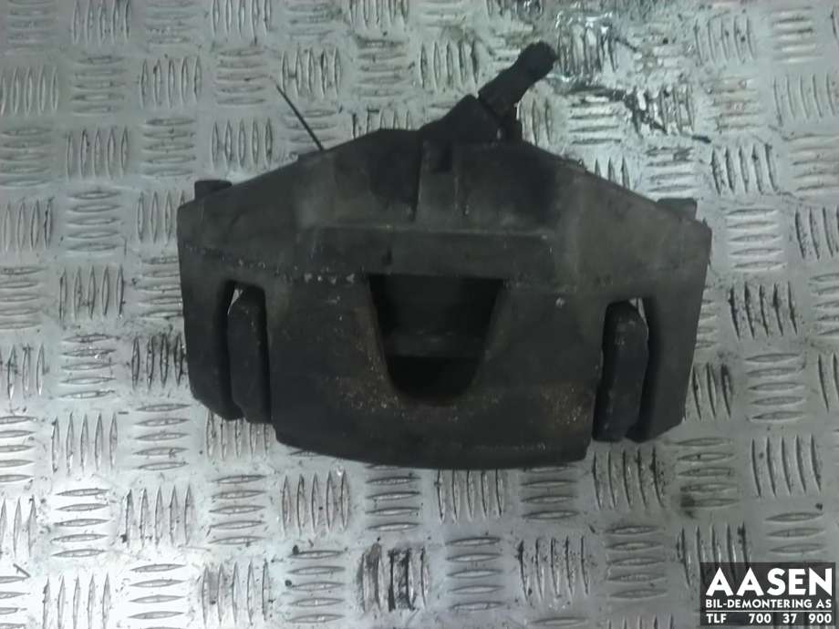 Bremsecaliper venstre foran til Volvo V50, 2004-2007 (Fase 1) (36000731)