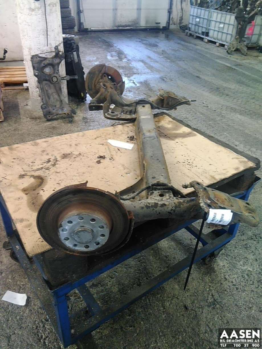 Bakaksel til VW Golf VII, 2012-2017 (Fase 1)  (5Q0 501 049 BA)