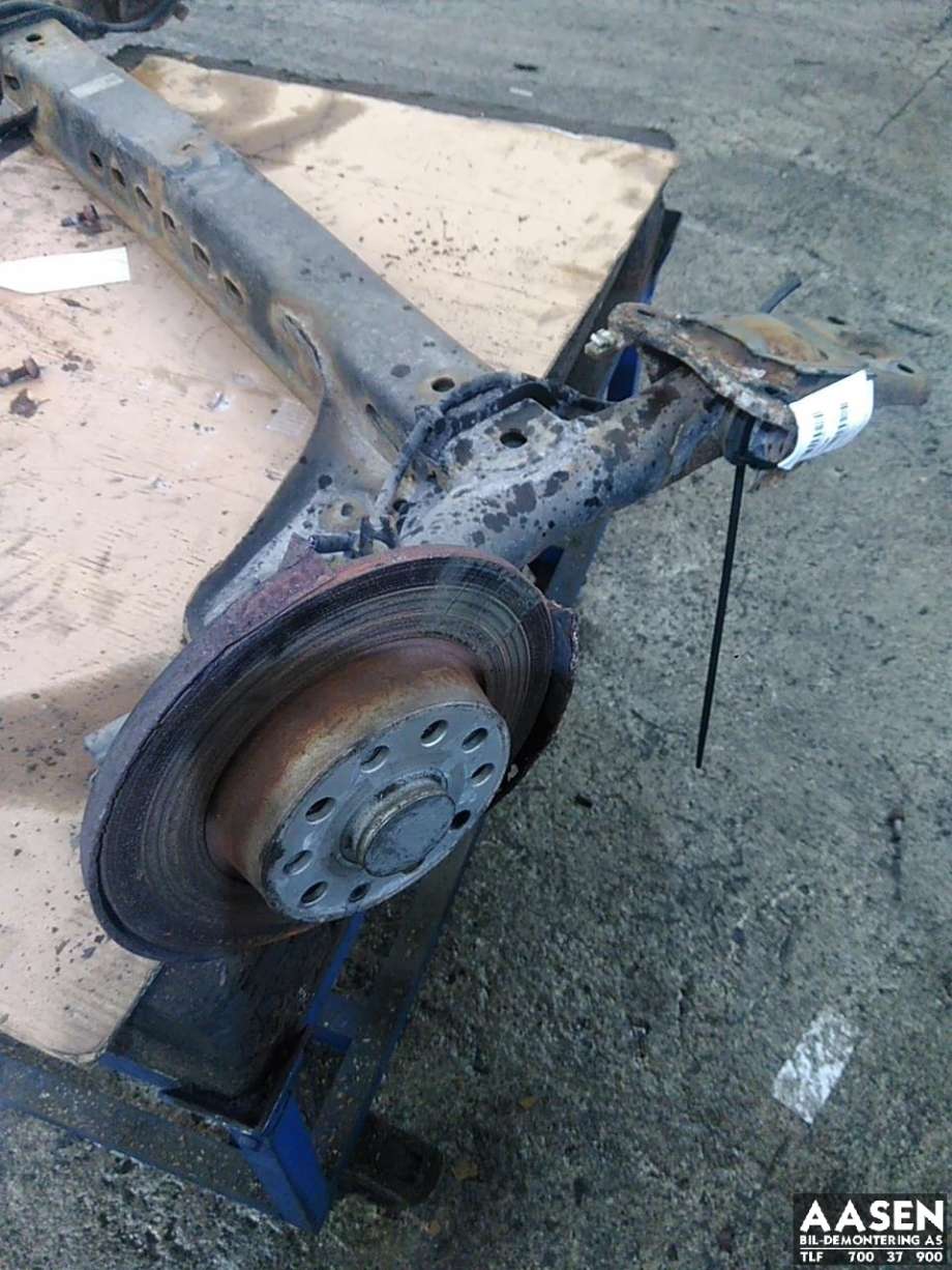 Bakaksel til VW Golf VII 2012-2017 (Fase 1)  (5Q0 501 049 BA|5Q0 501 049 BH|)