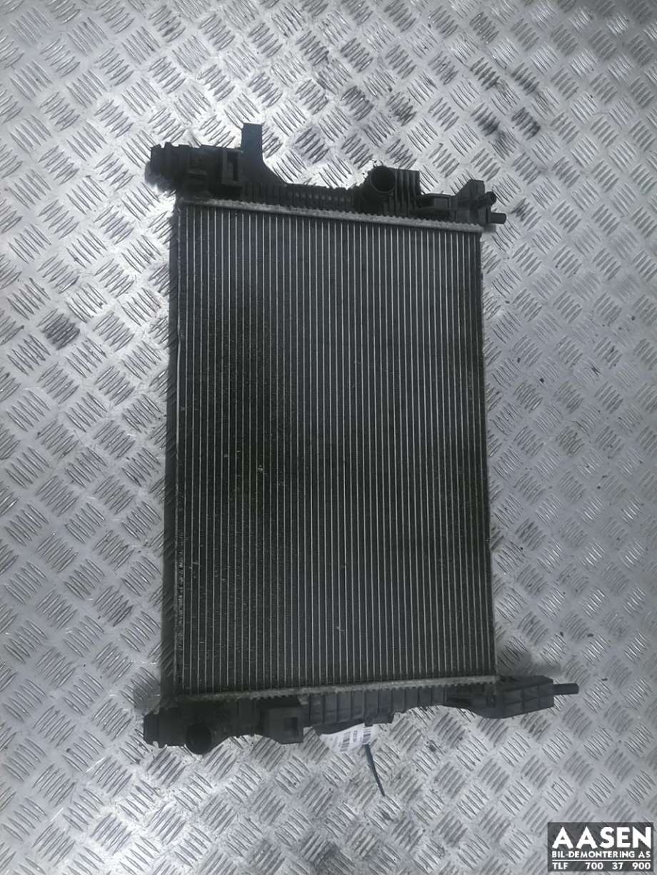 Radiator (manuell gir) til Ford Focus, 2011-2014 (Type III, Fase 1)  (1804847)