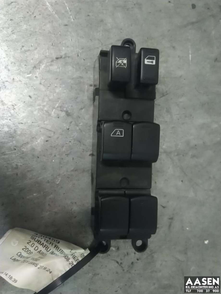 Bryter ruteheis førerdørspanel til Subaru Impreza, 2008-2012 (Type III)  