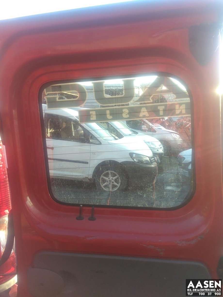 Dør høyre bak varebil til Opel Vivaro A 2006-2014