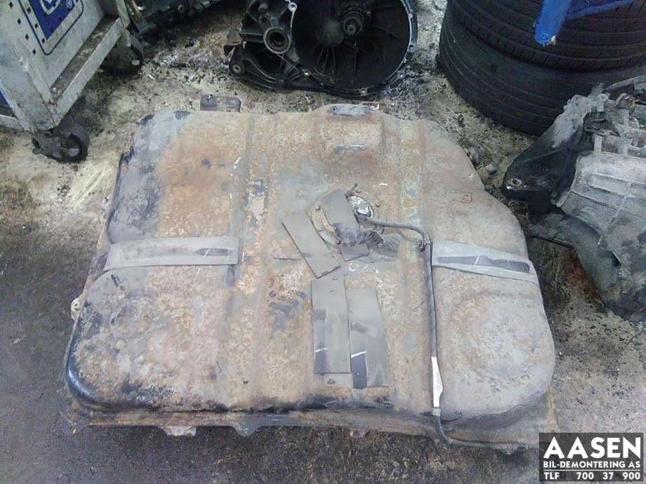 Bensintank til Toyota Previa, 2000-2007  (7700128500)