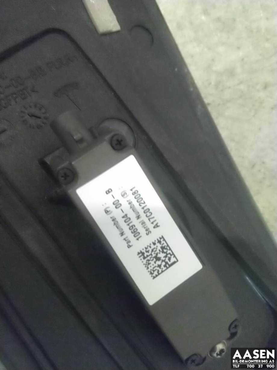Kamera parkeringshjelp til Tesla Model S 2016-2021 (Fase 2)  (1069104-00-B|)
