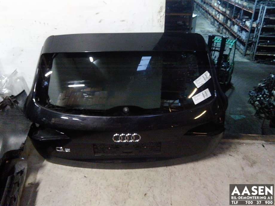 Bakluke stasjonsvogn til Audi Q5, 2008-2012 (Type I, Fase 1)  (8R0 827 023 C)