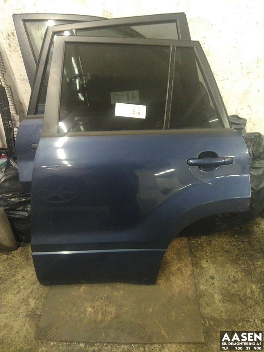 Dør venstre bak til Suzuki Grand Vitara, 2005-2015 (Type III)  