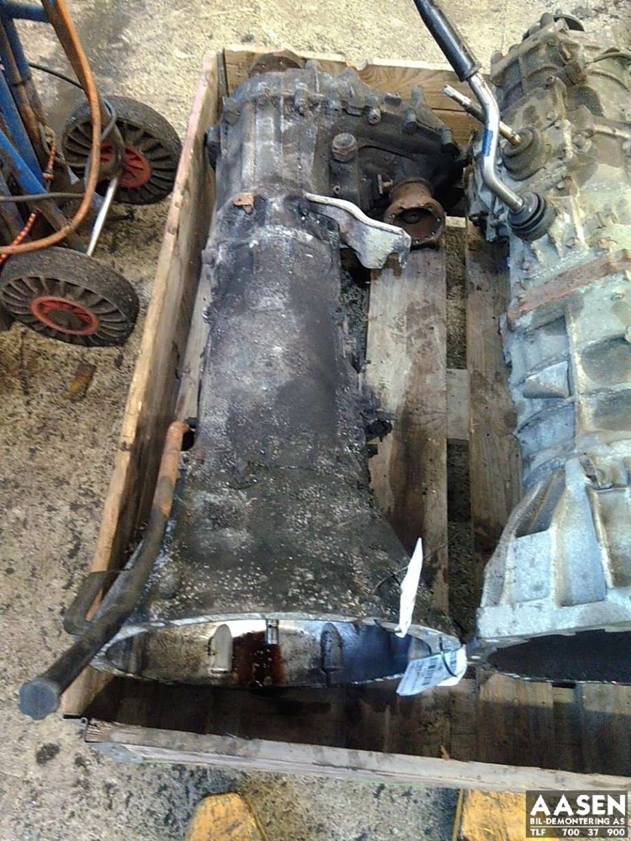 Girkasse 4WD hovedkasse til Jeep Wrangler 2007-->> (Type III)  (68156212AA|)