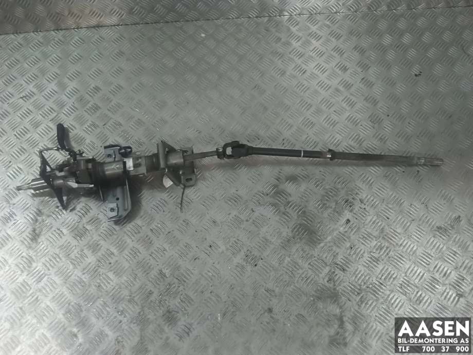 Rattaksel til Toyota Hiace, 2007-2012 (Fase 3)  