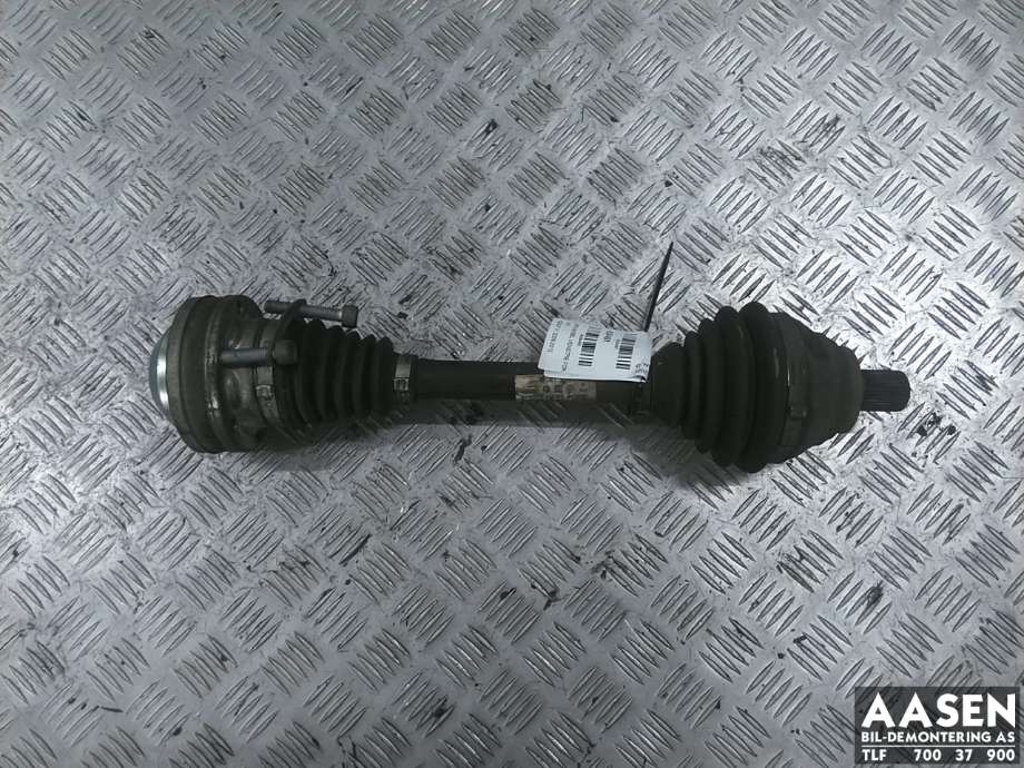 Drivaksel venstre foran, diesel/manuell til VW Golf VI 2008-2012 (1K0 407 271 NP|3C0 407 451 FX|)
