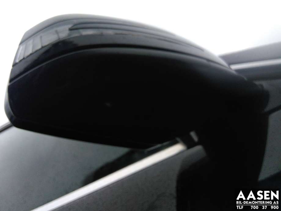 Speil høyre til Mercedes E-Klasse 2009-2013 (Fase 1) (W212) (W212) (A 212 810 06 76|A 212 810 22 76|)
