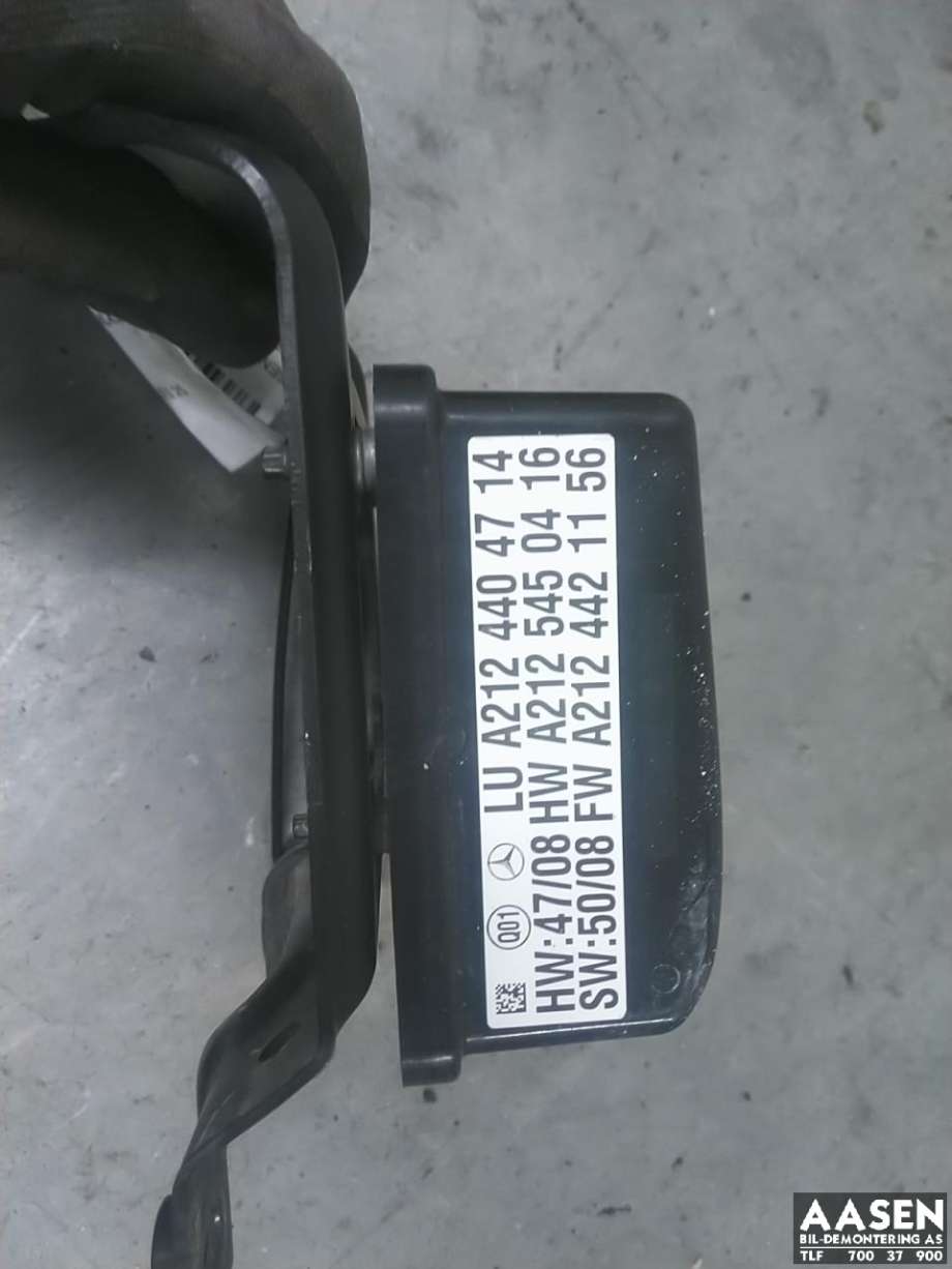 Sensor radar til Mercedes E-Klasse 2009-2013 (Fase 1) (W212) (W212) (A 212 440 47 14|A 212 900 46 03|)