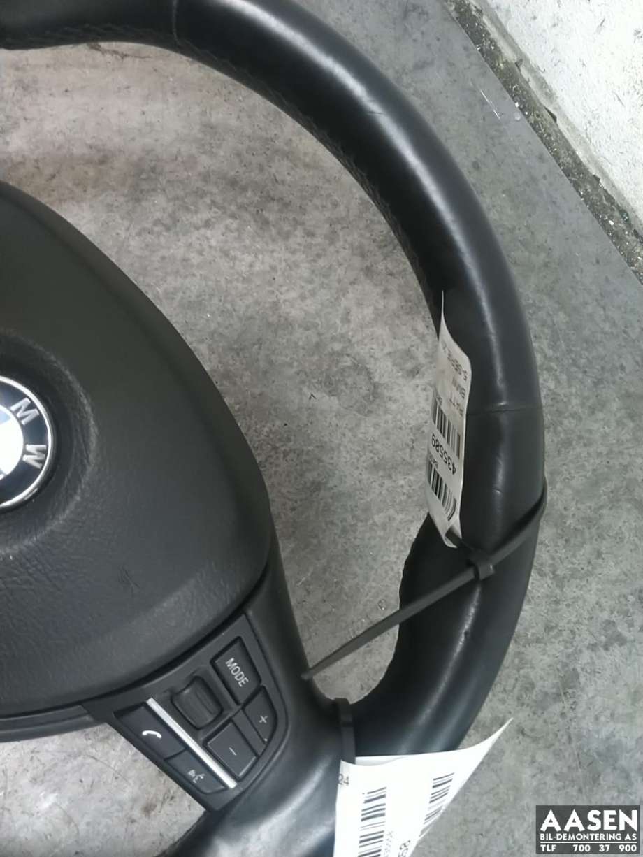 Ratt til BMW 5-Serie 2010-2017 (F10/F11) (F10/F11) (32 33 7 842 807|)