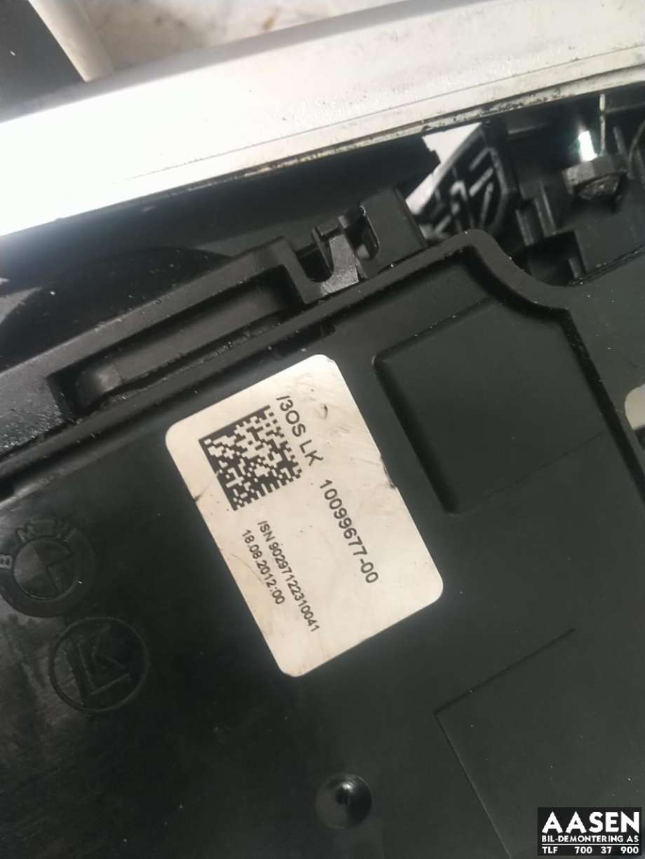Girstang/girvelger automat til BMW 5-Serie 2010-2017 (F10/F11) (F10/F11) (61 31 7 950 395|)