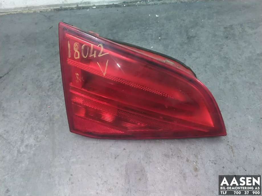 Baklykt venstre indre til Audi A4, 2007-2014 (Type IV) (B8) (B8) (8K9 945 093)