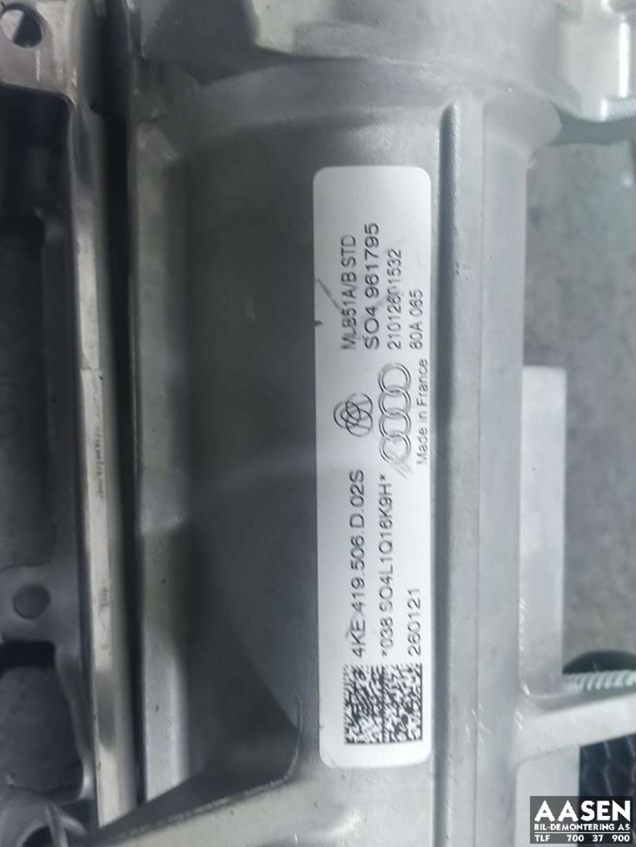 Rattaksel til Audi e-tron 2018-->> (4KE 419 506 D|)