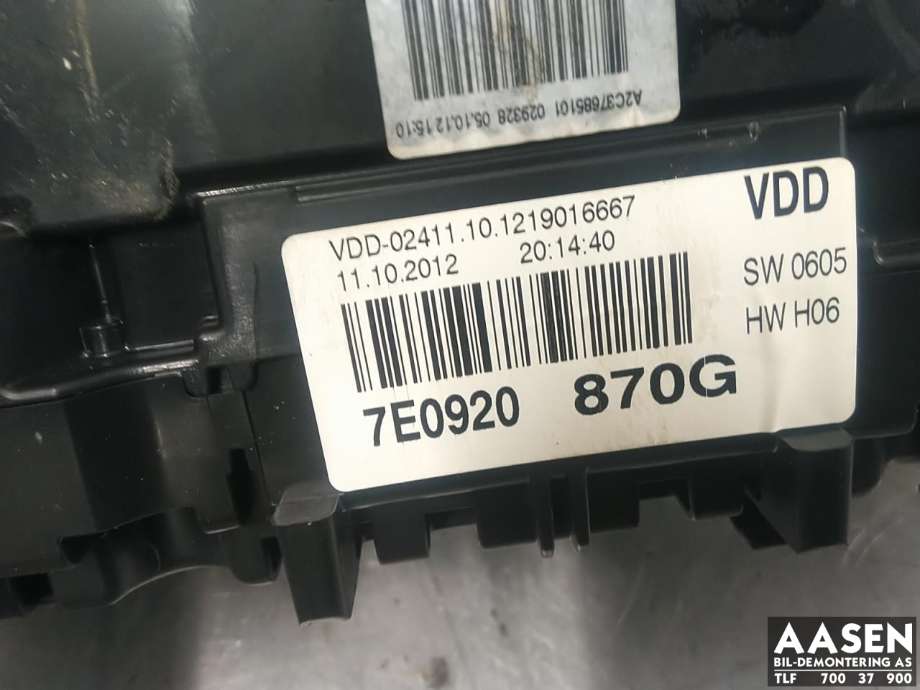 Instrumentpanel til VW Transporter / Caravelle 2009-2015 (Fase 2) (T5) (T5) (7E0 920 870 G|7E0 920 870 GX|)