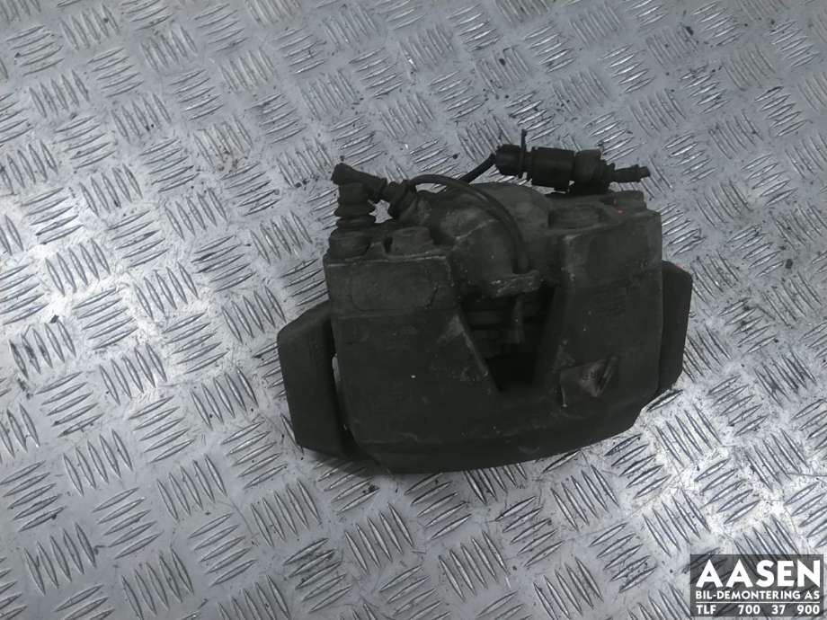 Bremsecaliper venstre foran til Audi Q5, 2008-2012 (Type I, Fase 1)  (8K0 615 123 J)