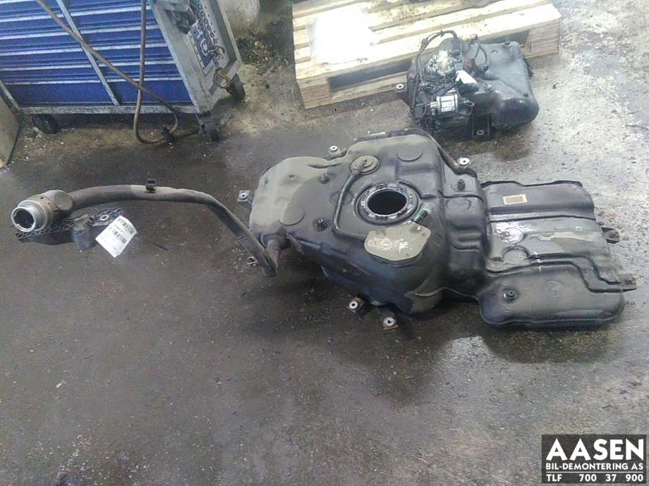 Dieseltank til Audi Q5, 2008-2012 (Type I, Fase 1)  (8R0 201 060 AD)