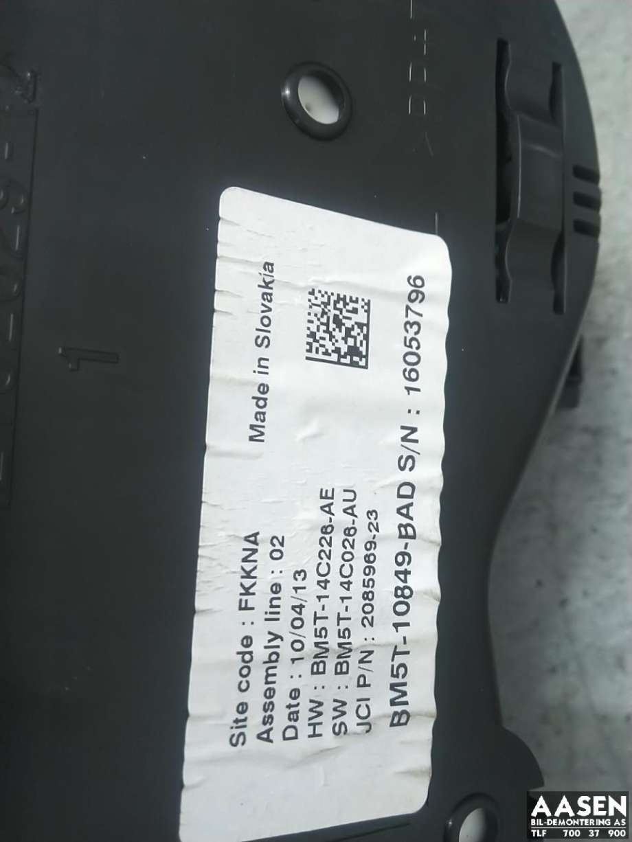 Instrumentpanel til Ford Focus 2011-2014 (Type III, Fase 1)  (1879748|)