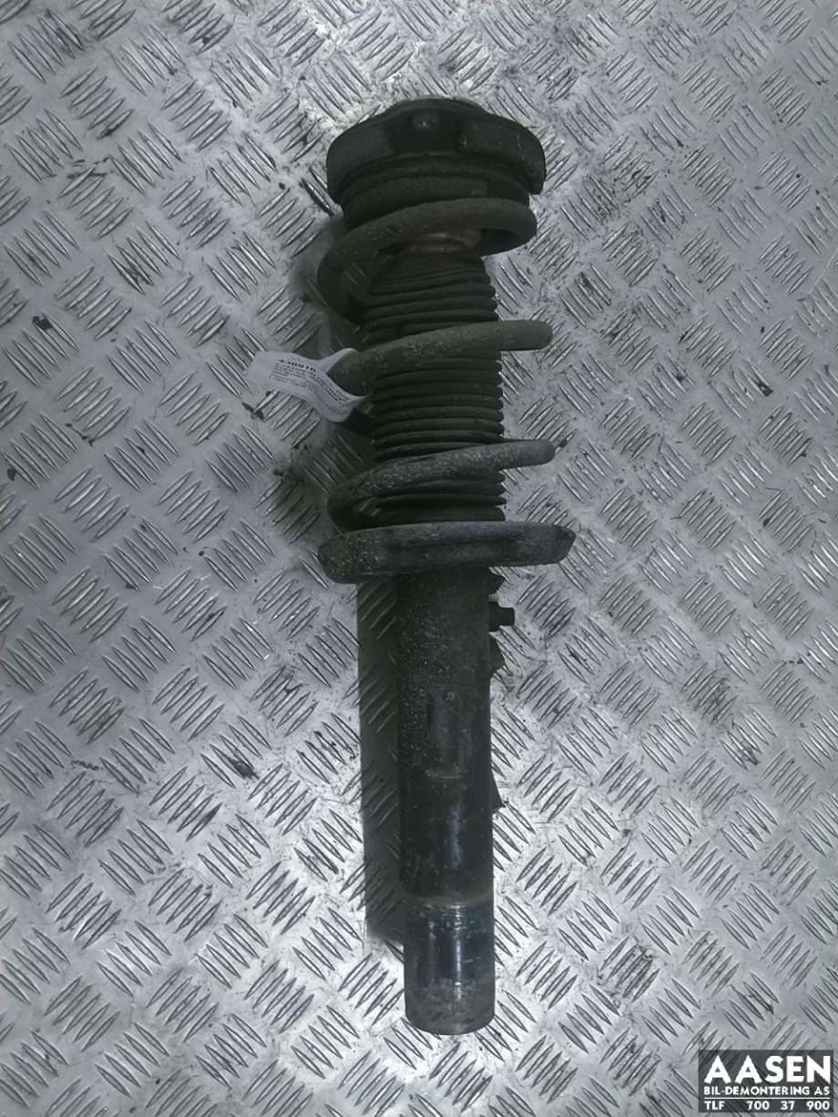 Fjærbein høyre foran til Audi A3 2003-2008 (Type II, Fase 1) (1T0 413 031 HS|1T0 413 031 KM|1K0 411 105 HC = FJÆR)
