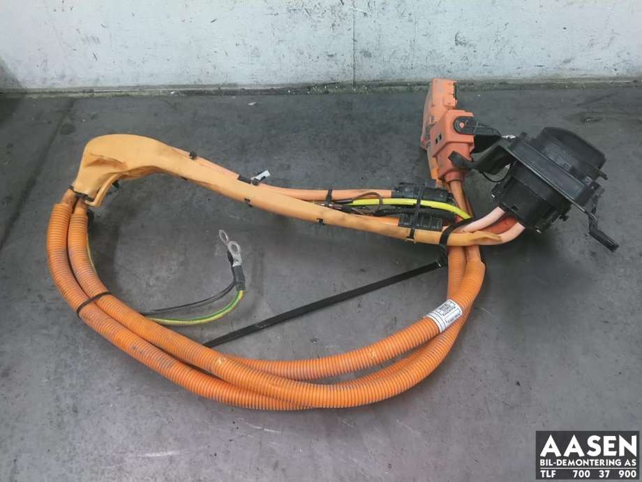 Batterilader inntak/luke til BMW i3, 2013-2022  (61 12 5 A47 889)