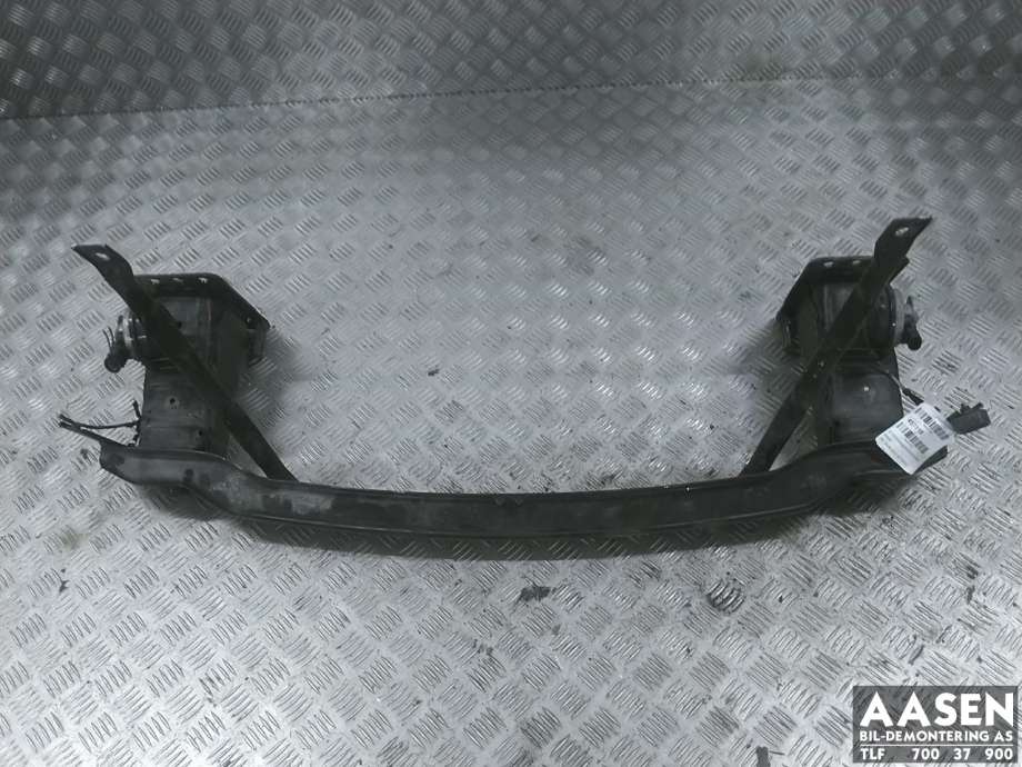 Støtfangerforsterkning foran til BMW X6, 2008-2014 (E71/E72) (E71/E72) (51 11 7 178 599)